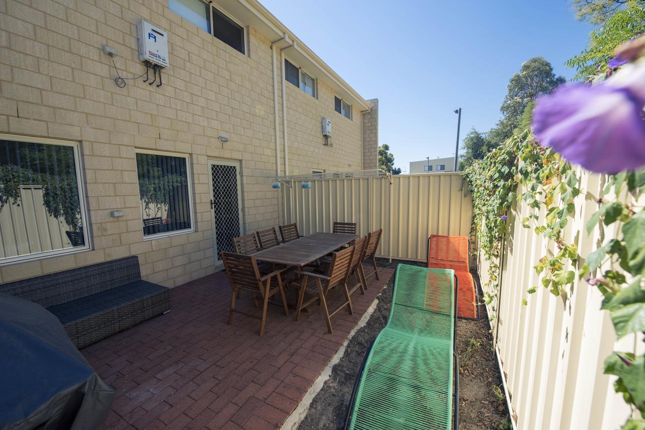 Appartamento Midland Haven - Midland Wa Esterno foto